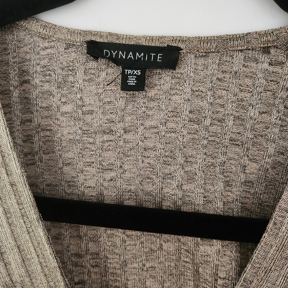 Dynamite Gold Top - Picture 4 of 4